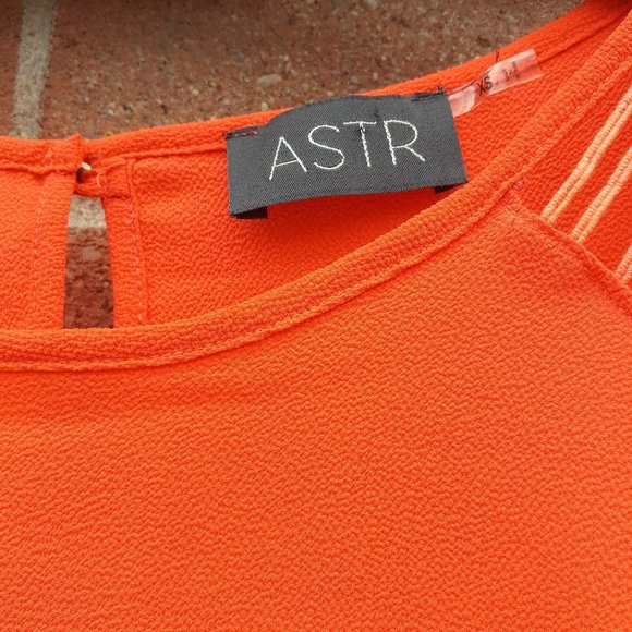 Flowy blouse, Cut out Satin effect long sleeve with High Low hem, XS - Picture 3 of 6